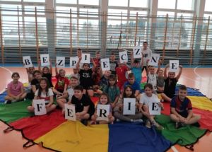  Bezpieczne ferie zimowe w ruchu i zabawie 